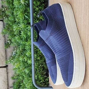 J/SLIDES Gray Hilo Platform Slip on Knit Sneakers Shoes Size 10